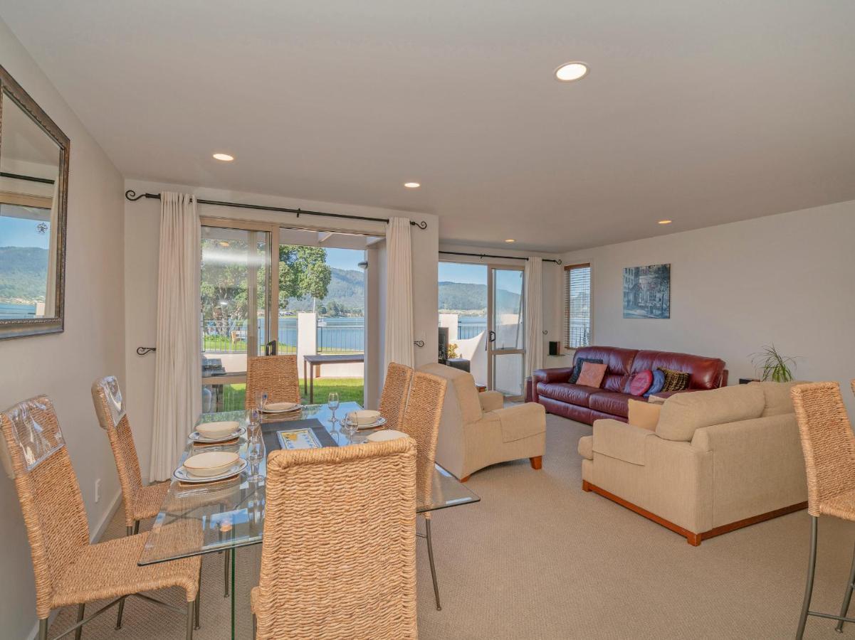 Tairua Waterfront Retreat - Tairua Apartment Екстериор снимка