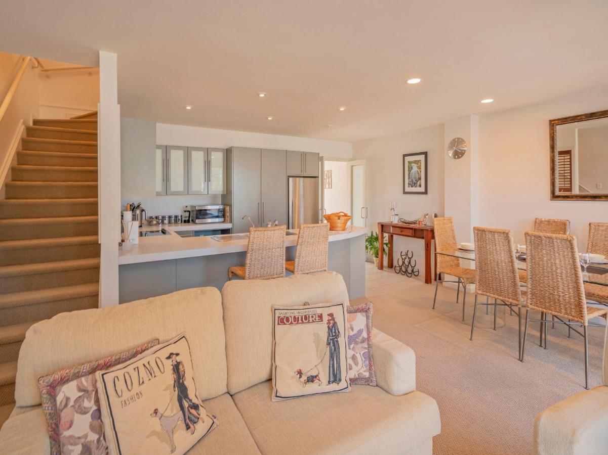 Tairua Waterfront Retreat - Tairua Apartment Екстериор снимка